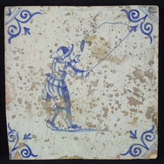 Scene tile, child's play, kite flying? corner filling ossenkop, wall tile tile sculpture ceramic earthenware enamel tinglage, in