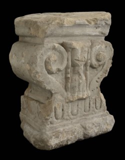 Basement with hourglass, basement ornament building component limestone stone, sculptured Basement with rectangular top