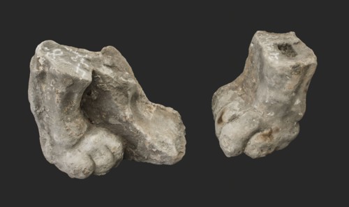 Fragments of facing brick from the brewery De Twee Klimmende Leeuwen: two fragments of lion's leg, facing brick fragment