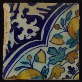 Ornament tile, diagonal ornament in quatrefoil with bows in which orange-apples and flowers, palm corner, corner pattern rosette