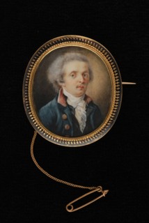 Portrait miniature of man, portrait miniature painting sculpture brooch clothing accessory clothing gold silver ivory paint