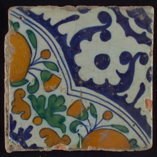 Ornament tile, diagonal ornament in quatrefoil with bows in which orange-apples and flowers, palm corner, corner pattern rosette