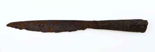 Knife with wooden handle with oval cross-section, knife cutlery ground find iron wood metal, Blade with forged lifting guard