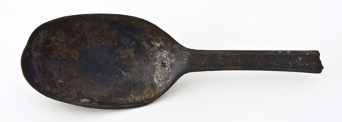 Spoon with elongated, oval bowl and hexagonal handle, spoon cutlery soil find tin metal, cast Elongated oval box rat tail