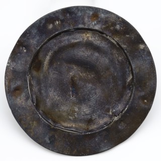 Hendrick van Duyveland, Tin toy plate with tin mark, plate crockery holder miniature toy relaxant soil find tin metal, cast tin