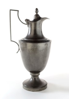 Tinsmith: Johannes Daniël Druy, Tin evening meal, supper liturgical container holder tin, ear) 25.0 cast Hollow closed foot