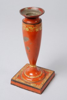 Red and gold lacquered candlestick with baluster-shaped trunk and loose bobèche, candlestick candleholder lighting agent tin