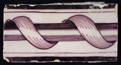 Rectangular purple border tile, surrounded decor, surrounded column, with dark purple parallel lines as border decoration
