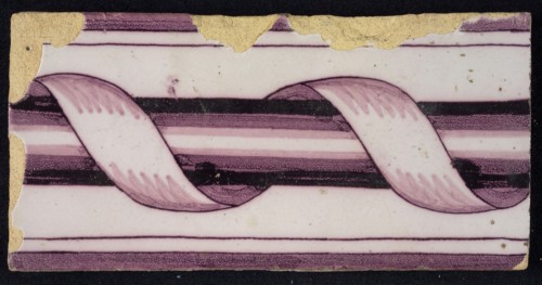 Rectangular purple border tile, lilac-like background, encircled decor, surrounded column, with dark purple parallel lines