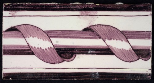 Rectangular purple border tile, surrounded decor, surrounded column, with dark purple parallel lines as border decoration