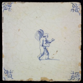 White tile with blue putto; corner pattern ox head, wall tile tile sculpture ceramic earthenware glaze, baked 2x glazed painted