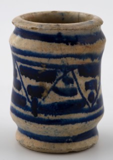 Small majolica albarello on stand with flown blue decor, albarello holder soil find ceramics earthenware glaze lead glaze