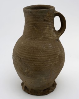 Gray stoneware jug be on pinched foot, rough-walled, jug crockery holder soil find ceramic stoneware, hand turned baked Gray
