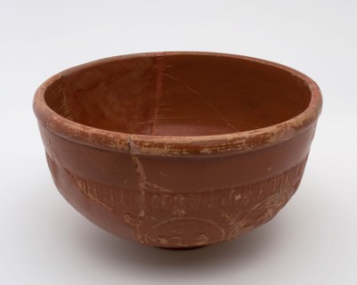 Deep roman bowl on stand ring, terra sigillata, embossed with niches and medallions, bowl bowl tableware holder soil find
