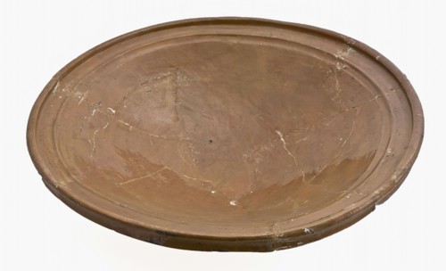 Pottery dish on three fins, large and bowl-shaped, dish bowl tableware holder soil find ceramic earthenware glaze lead glaze
