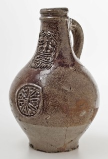 Brown Bartmann jug, also called Bellarmine jug, jug, stoneware, with beard and oval cartouche with rosette, Bartmann juggeruik