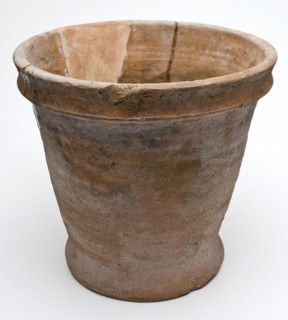 Pottery flowerpot, four holes in the bottom, unglazed, flower pot holder earth discovery ceramic earthenware, hand-turned