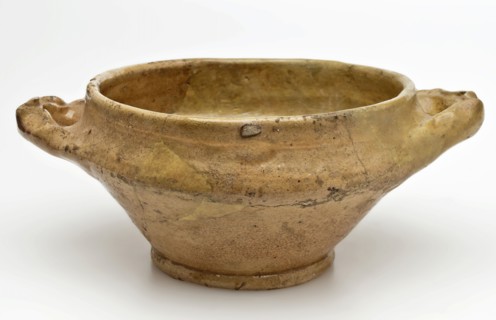 dish with two lying ears, decorated with lobes and wavy edge, yellow glazed, porcelain crockery holder earth finding ceramics