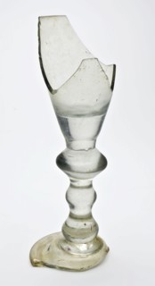 Hand-blown goblet or trumpet glass, colorless clear glass, balustere stem, pontilmark, drinking glass drinking utensils