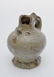 Facial jug or pointed nose, face jar jug crockery holder soil find ceramic stoneware glaze salt glaze, hand turned fired Facial
