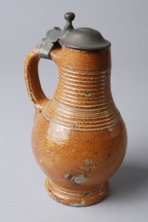 Small stoneware jug with tin lid, rings around the neck, jug crockery holder soil find ceramic stoneware glaze salt glaze tin