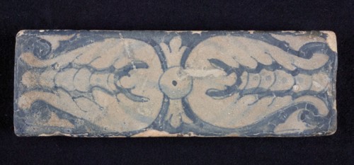 Border tile, blue on white, figurative decor, edge tile wall tile tile sculpture ceramic earthenware enamel, baked 2x painted