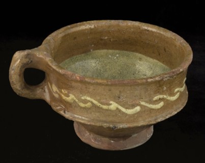 Pottery test on stand, wide top and narrow foot, sludge decoration, test fire test earth discovery ceramics earthenware lead