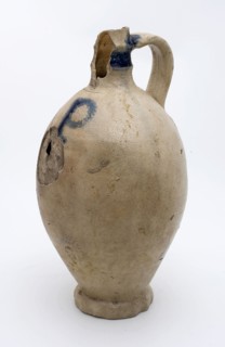 Stoneware mineral pitcher on pinched foot, arched model, marked on the shoulder, mineral pitcher pitcher pitcher holder soil