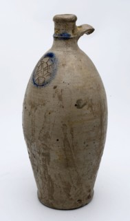 Stoneware jar on stand, arched model, stamped mark on the shoulder, mineral pitcher pitcher pitcher container soil find ceramic