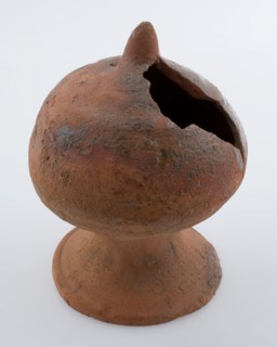 Pottery savings pot, red shard, sparing lead glaze, chest-shaped, piggy bank holder earth discovery ceramic earthenware glaze