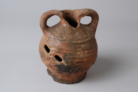 Earthenware jug with double ears, rotating braces on shoulder and protruding neck, jug crockery holder soil find ceramic