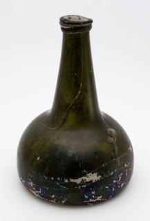 Belly little wine, 'little lime', belly bottle bottle holder soil find glass, free blown and shaped glass application Small