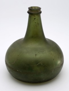 Belly bottle, cat head dutch onion, belly bottle bottle holder soil find glass, free blown and shaped glass application Bottle