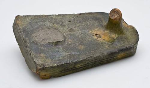 Iron or glaze of red earthenware, green glazed, rounded front, ironing stone iron pin floor found ceramic earthenware glaze lead