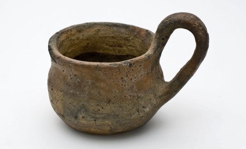 Earthenware head with very long, excellent sausage ear, ear cup head crockery holder soil find ceramic earthenware glaze loamy