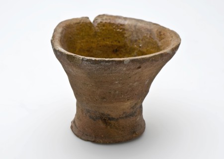 Earthenware, funnel-shaped model with one straight side, on stand foot, trough trough basin earthenware ceramics earthenware