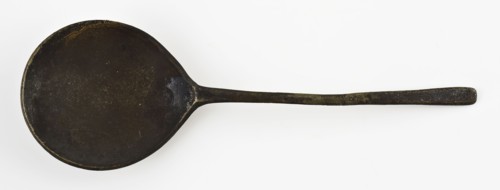 Pewter spoon with flattened handle and drip-shaped container with brand, spoon cutlery soil find copper silver metal