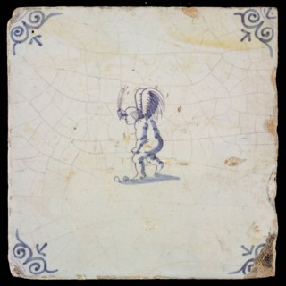 White tile with blue putto; corner pattern ox head, wall tile tile sculpture ceramic earthenware glaze, baked 2x glazed painted