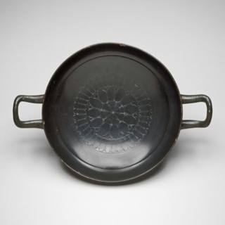 Stemless Kylix (Drinking Cup), about 460/450 BC, Greek, Athens, Cales, terracotta with incised