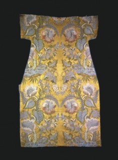 Panel, 1730s, France, Silk, silver-gilt-strips wound around silk fiber cores, warp-float faced 7:1