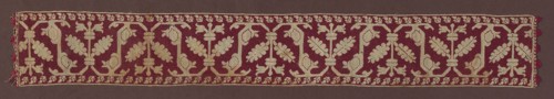 Border, 1601/25, Italy, Linen, plain weave, pulled thread work embroidered with silk in back,