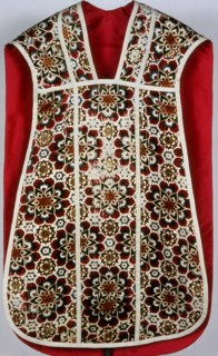 Chasuble, 1501/25, Italy, Silk, warp-float faced 4:1 satin weave with three and four-color