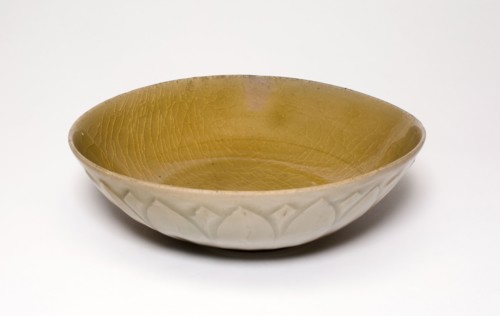 Bowl with Lotus Design, Goryeo dynasty (918–1392), Korea, Korea, Celadon-glazed stoneware with