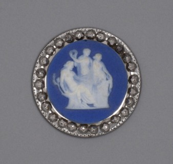 Button with Sacrifice to Hygieia, Late 18th century, Wedgwood Manufactory, England, founded 1759,