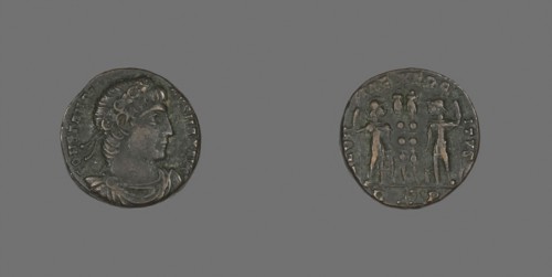 Coin Portraying Emperor Constantine I, AD 333/335, Roman, minted in Rome, Roman Empire, Bronze,