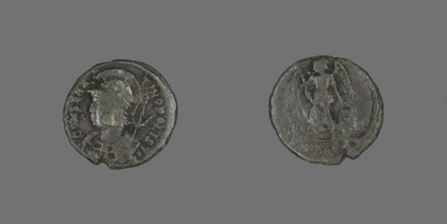 Coin Depicting Constantinople, 330/335 AD (?), Roman, minted in Constantinople, Roman Empire,