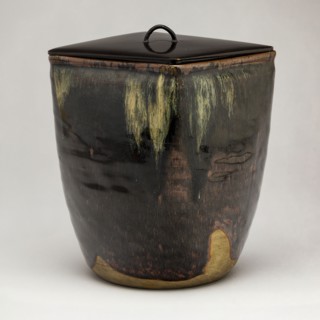 Takatori-Ware Water Jar (Mizusashi), 19th century, Japanese, active 19th century, Japan, Glazed