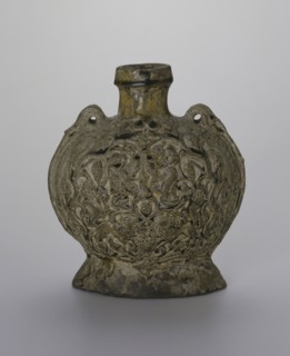 Pilgrim Flask (Bian Hu), Sui (581–618) or early Tang dynasty (618–907), c. late 6th/7th century,