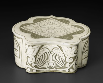 Cloud-Shaped Pillow with Peony Scroll, Northern Song dynasty (960–1127), late 10th/early 11th