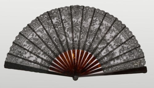 Fan, 1870/1890, France, tortoiseshell(?), ribs, slips, and guardsticks, silk, bobbin lace, 30.5 ×